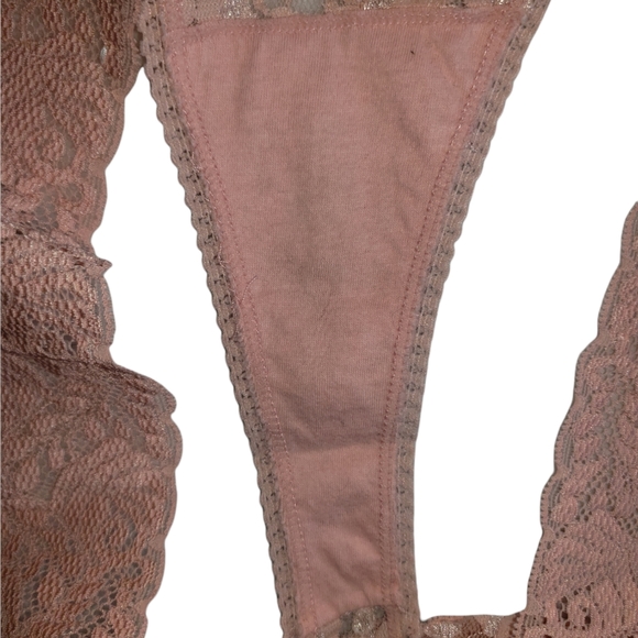 NWOT Secret Treasures Thong Panty - Picture 5 of 6